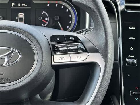 Used 2024 Hyundai Santa Cruz SEL image 9