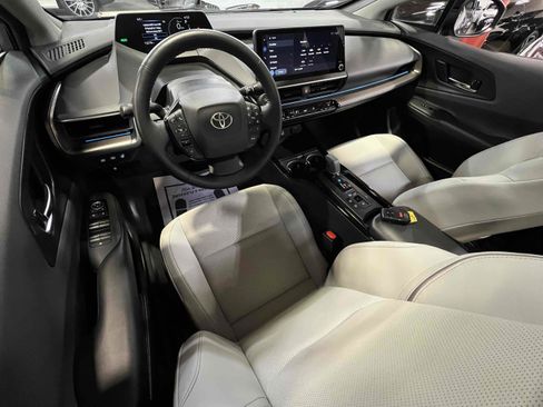 Used 2024 Toyota Prius Limited image 80