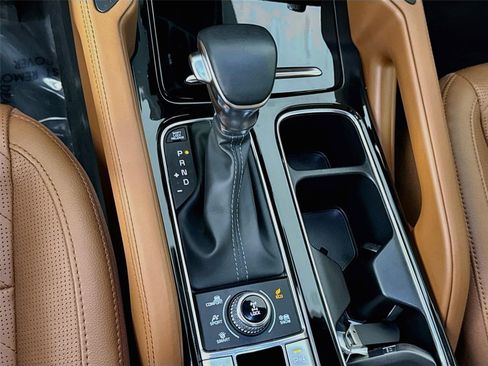 Certified 2024 Kia Telluride EX X-Line AWD/4WD image 19
