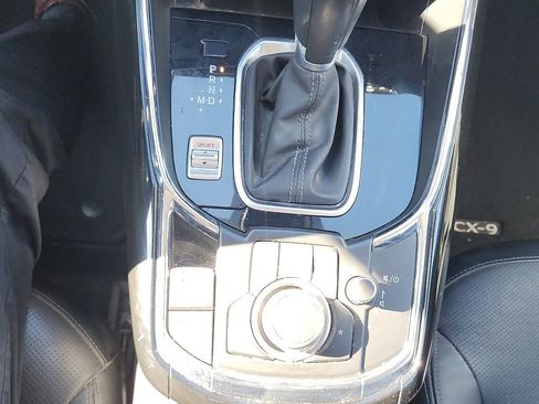 Used 2022 MAZDA CX-9 Touring image 28