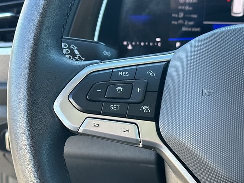 Used 2024 Volkswagen Jetta SE w/ Panoramic Sunroof Package image 14