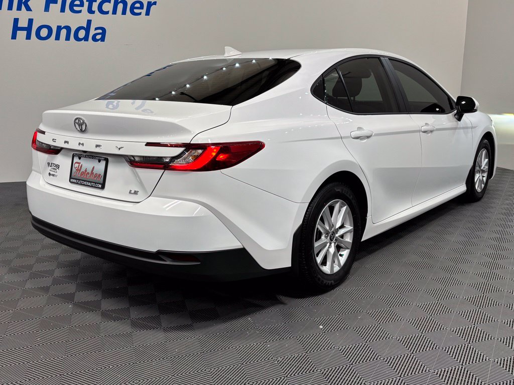 Used 2025 Toyota Camry LE FWD image 6