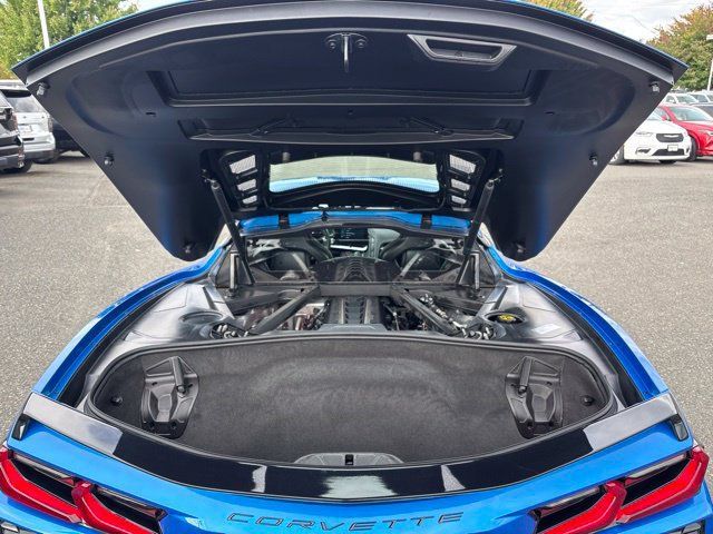 Used 2024 Chevrolet Corvette Stingray Coupe w/ 1LT RWD image 28