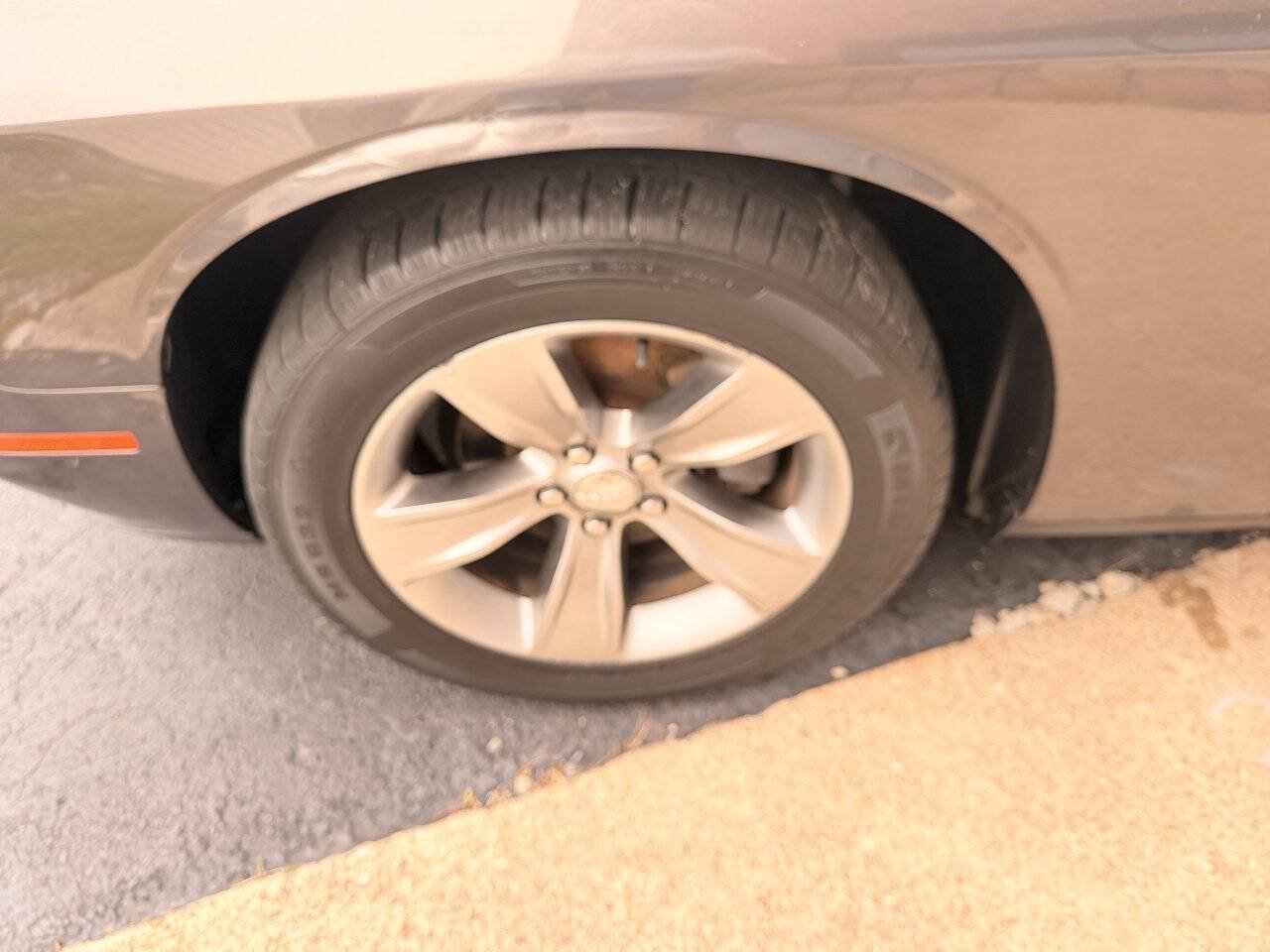 Used 2016 Dodge Challenger SXT RWD image 25