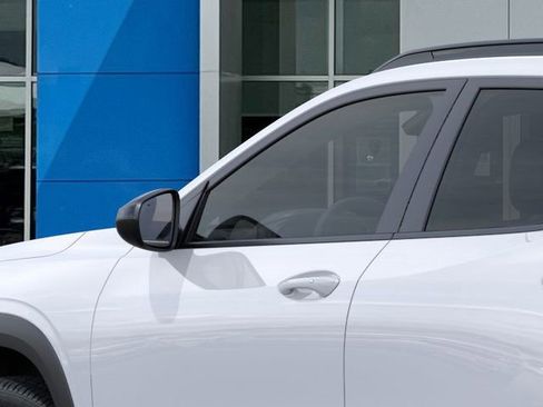 New 2026 Chevrolet Trax RS w/ Driver Confidence Package image 12