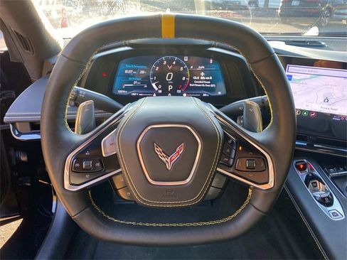 Used 2023 Chevrolet Corvette Stingray Premium Conv w/ Z51 Performance Package image 31