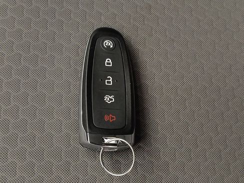 Used 2019 Ford Escape SE FWD image 32