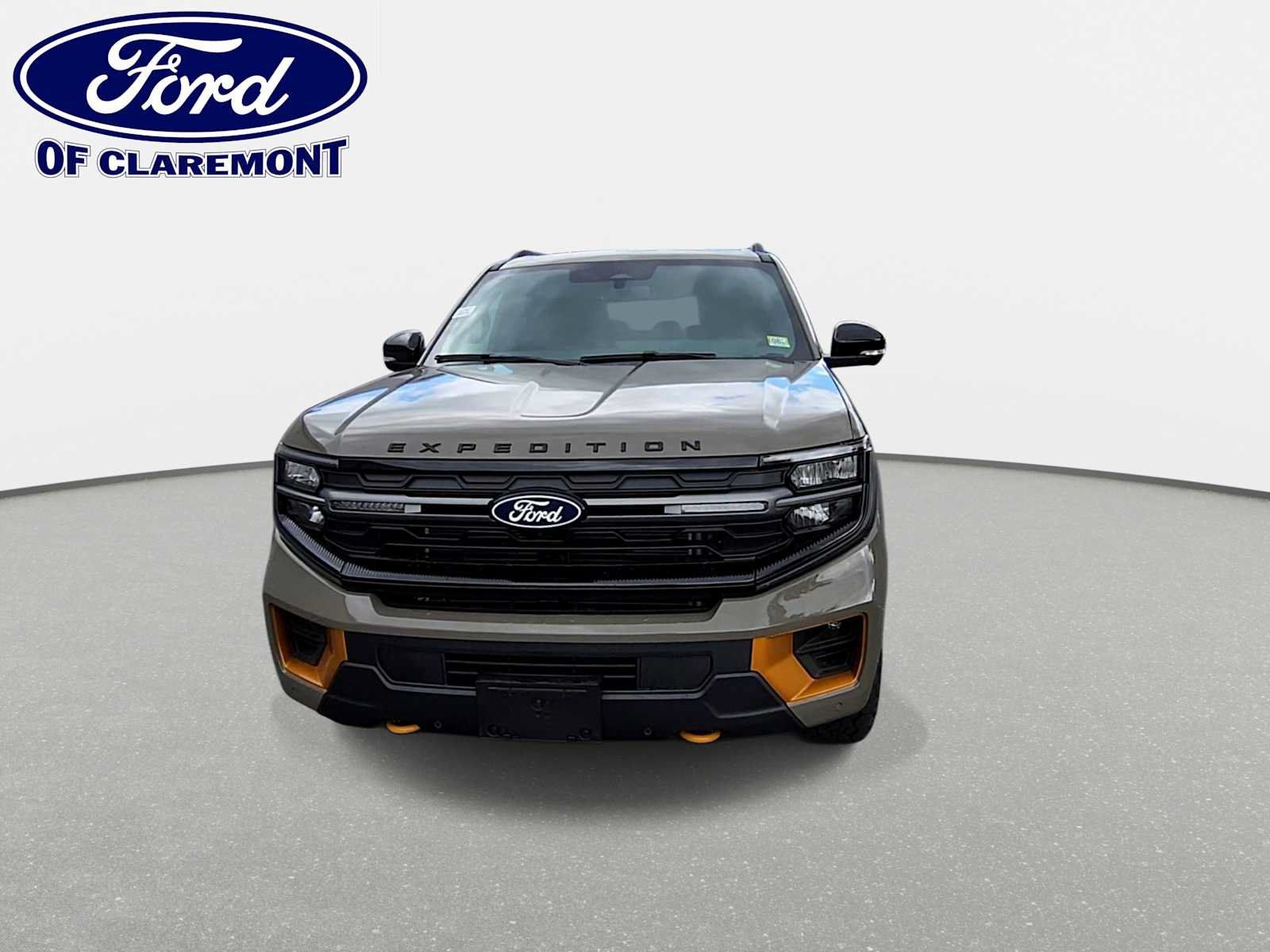 New 2027 Ford Expedition Tremor w/ Driver's Package AWD/4WD image 3