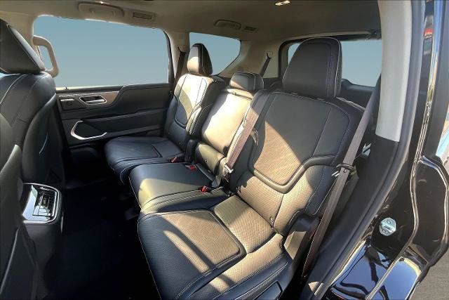 Certified 2026 INFINITI QX80 Luxe w/ Cargo Package AWD/4WD image 21