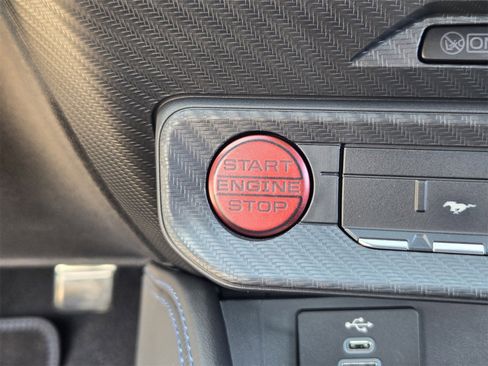 Used 2024 Ford Mustang Dark Horse image 27