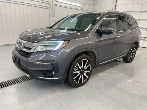 Used 2021 Honda Pilot Touring image 10