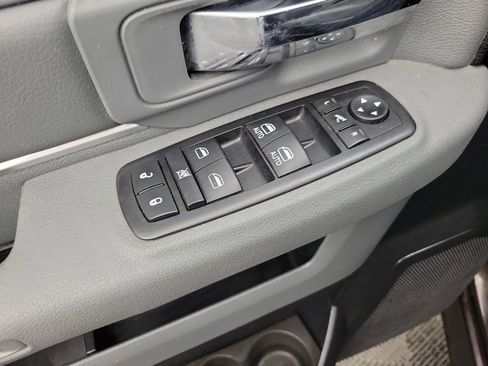 Used 2016 RAM 1500 Big Horn image 12