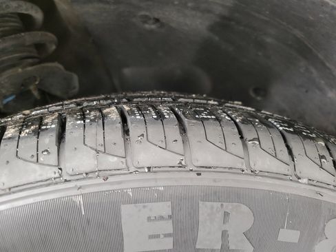 Used 2019 Kia Sorento EX image 5