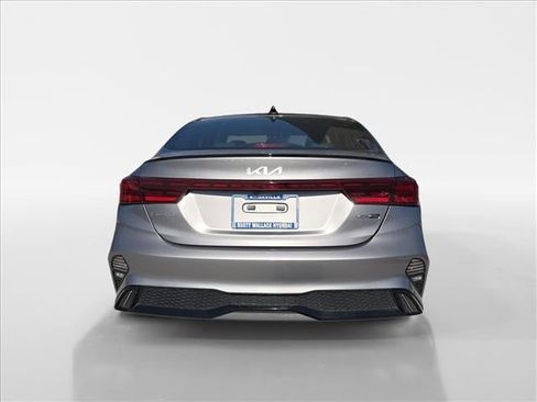 Used 2024 Kia Forte GT-Line image 4