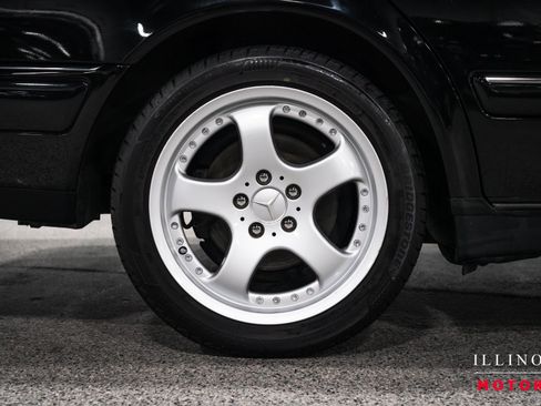 Used 1999 Mercedes-Benz E 320 Sedan image 11