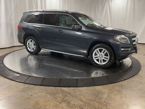 Used 2016 Mercedes-Benz GL 450 4MATIC image 3