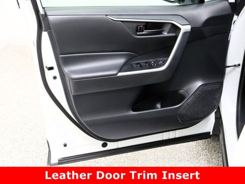 Used 2024 Toyota RAV4 LE image 12