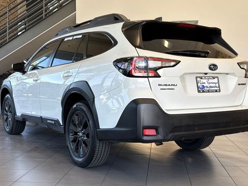 Certified 2023 Subaru Outback Onyx Edition AWD/4WD image 3