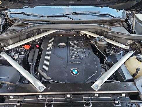 Used 2019 BMW X5 xDrive40i w/ Premium Package 2 image 38