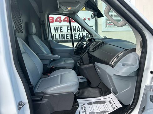 Used 2019 Ford Transit 250 148 High Roof image 22