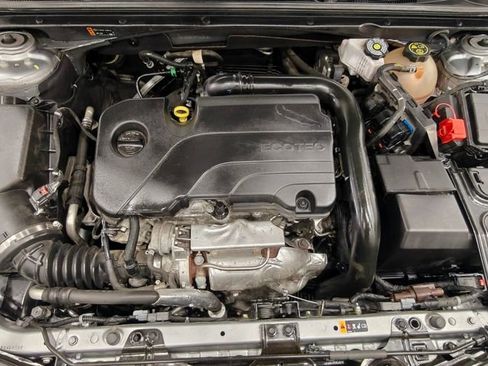 Used 2023 Chevrolet Malibu LS FWD image 43