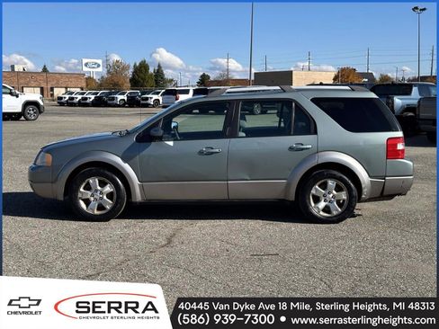 Used 2007 Ford Freestyle SEL image 2