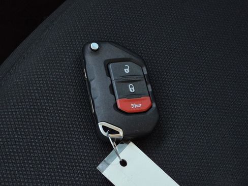 Used 2022 Jeep Wrangler Unlimited Willys image 30