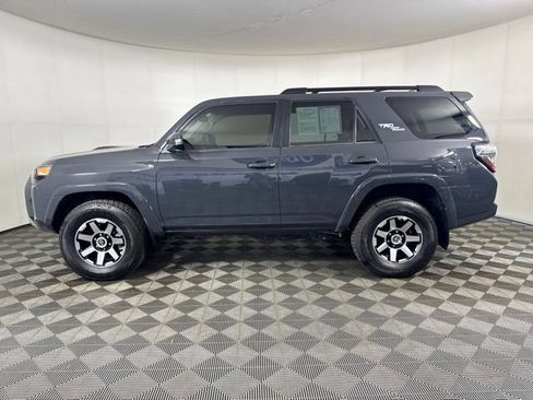 Used 2024 Toyota 4Runner TRD Off-Road AWD/4WD image 7