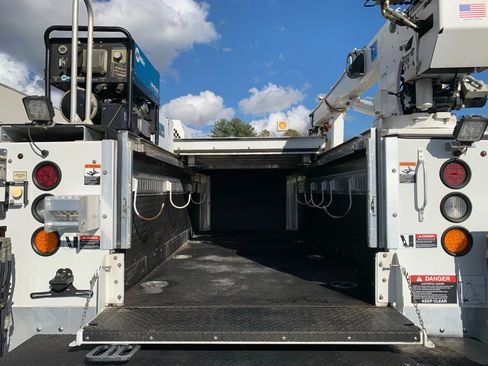 Used 2019 Ford F550 4x4 SuperCab Super Duty image 84