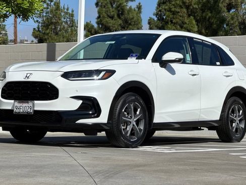 Certified 2024 Honda HR-V EX-L image 11