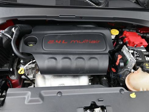 Used 2021 Jeep Compass Trailhawk AWD/4WD image 31