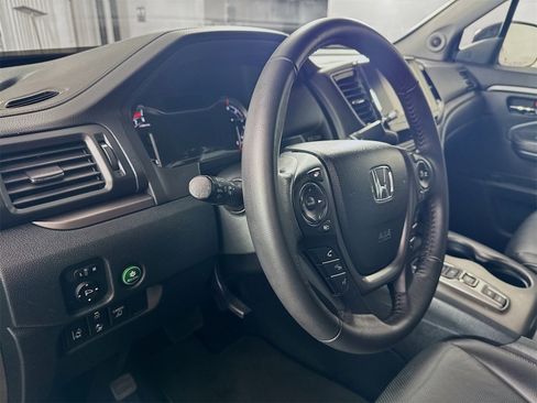 Used 2023 Honda Ridgeline RTL image 6