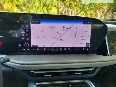 Used 2025 Audi Q5 Prestige image 21