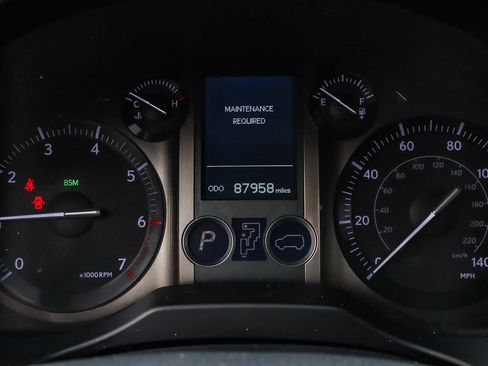 Used 2018 Lexus GX 460 Premium w/ Premium Package AWD/4WD image 24