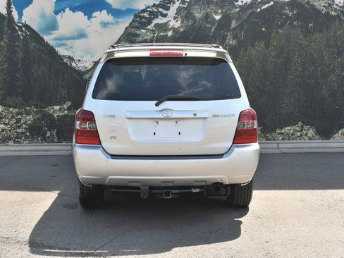 Used 2004 Toyota Highlander 2WD V6 image 10