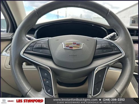 Used 2018 Cadillac XT5 Luxury w/ Driver Awareness Package AWD/4WD image 22