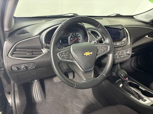 Used 2023 Chevrolet Malibu RS image 22