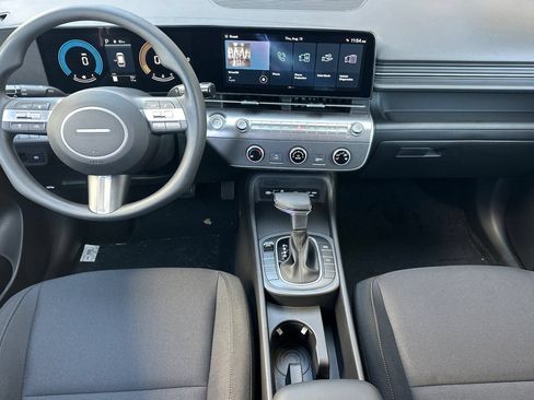 New 2027 Hyundai Kona SE FWD image 14