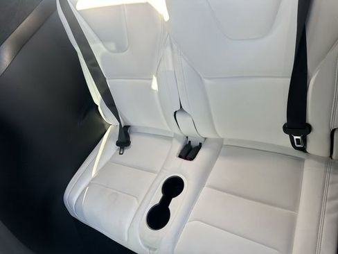Used 2020 Tesla Model X Long Range image 28
