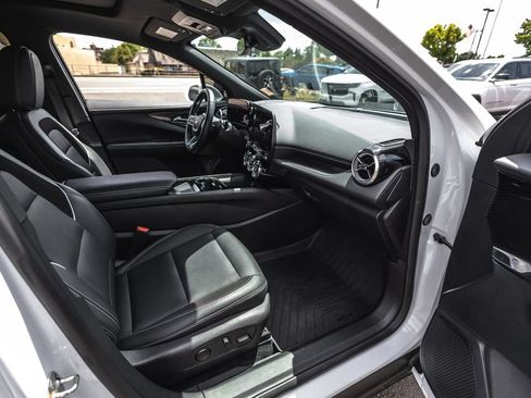 Used 2024 Chevrolet Blazer EV LT AWD/4WD image 22