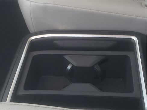 New 2026 Toyota Grand Highlander XLE image 15