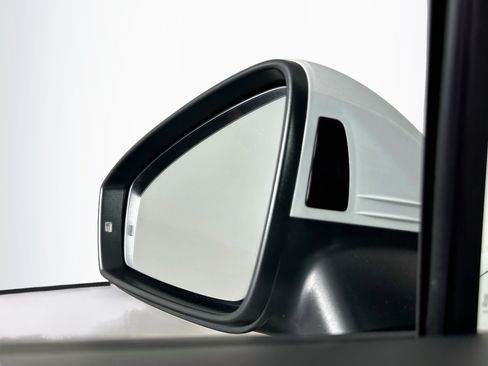 Used 2024 Volkswagen Tiguan S FWD image 16