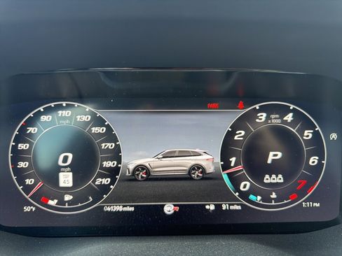 Used 2023 Jaguar F-PACE SVR image 13