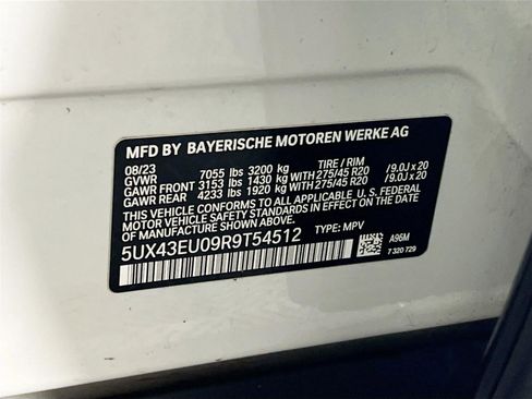 Certified 2024 BMW X5 xDrive50e w/ Premium Package image 34