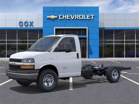 New 2025 Chevrolet Express 3500 w/ Power Convenience Package image 2
