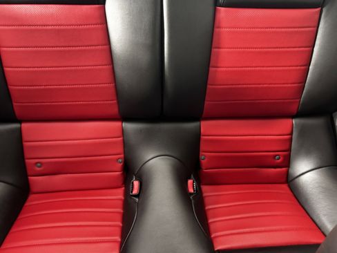 Used 2007 Ford Mustang Shelby GT500 RWD image 13