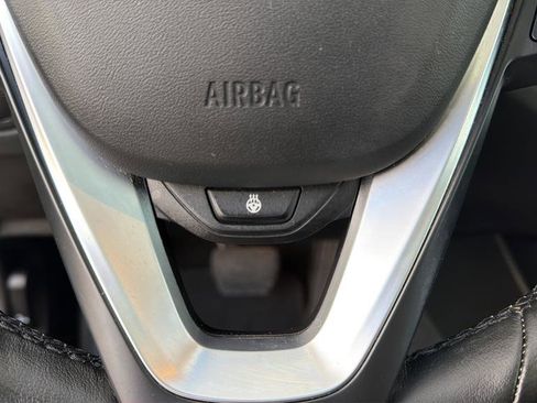 Used 2022 BMW 330i xDrive Sedan w/ Premium Package 2 image 24