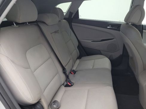 Used 2016 Hyundai Tucson SE w/ Option Group 02 image 19