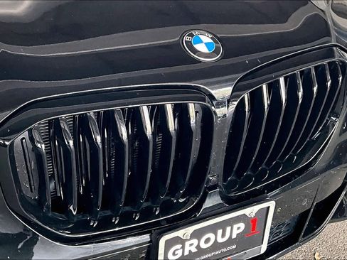 Used 2023 BMW X5 xDrive40i w/ M Sport Package image 29