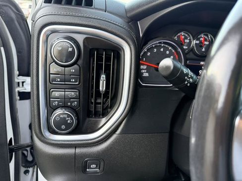 Used 2019 Chevrolet Silverado 1500 RST w/ All-Star Edition AWD/4WD image 28